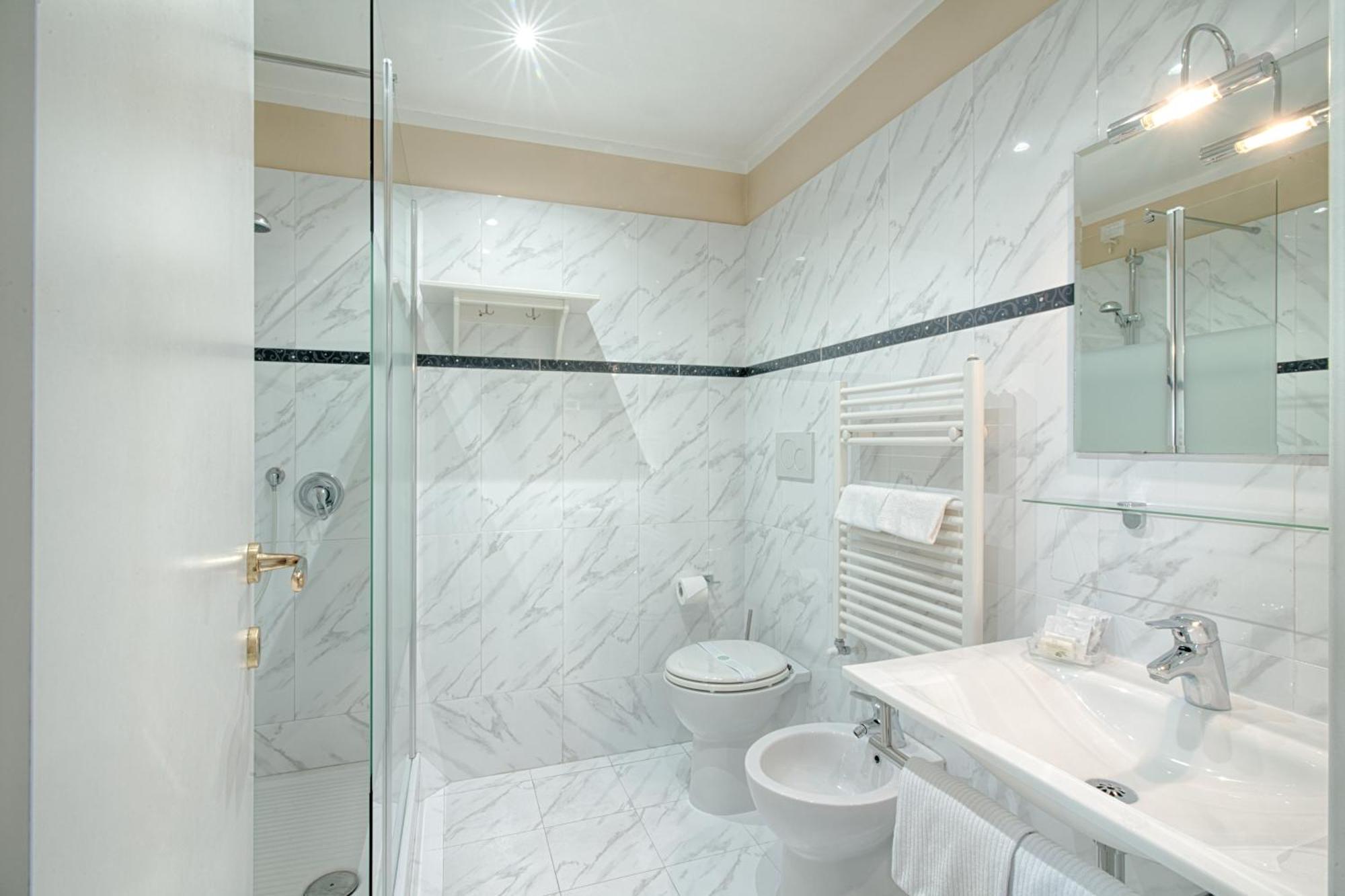 Home Grifondoro Affittacamere Генуя Экстерьер фото