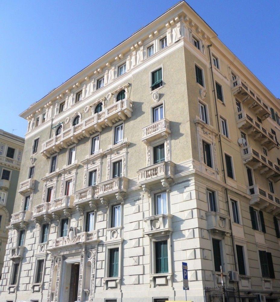 Home Grifondoro Affittacamere Генуя Экстерьер фото